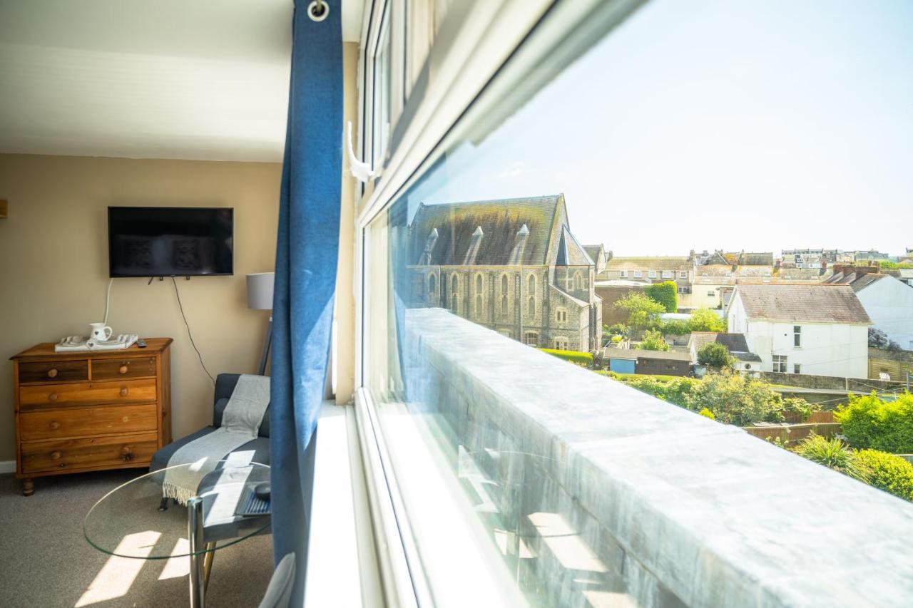 Sleepy Puffin Guest House Tenby Exterior foto